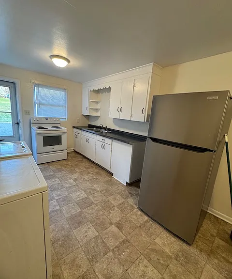 3309 Clarence Towery Cir #2 — Photo 4