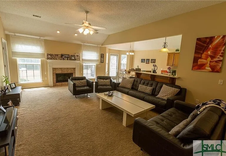 258 Lancaster Way — Photo 4