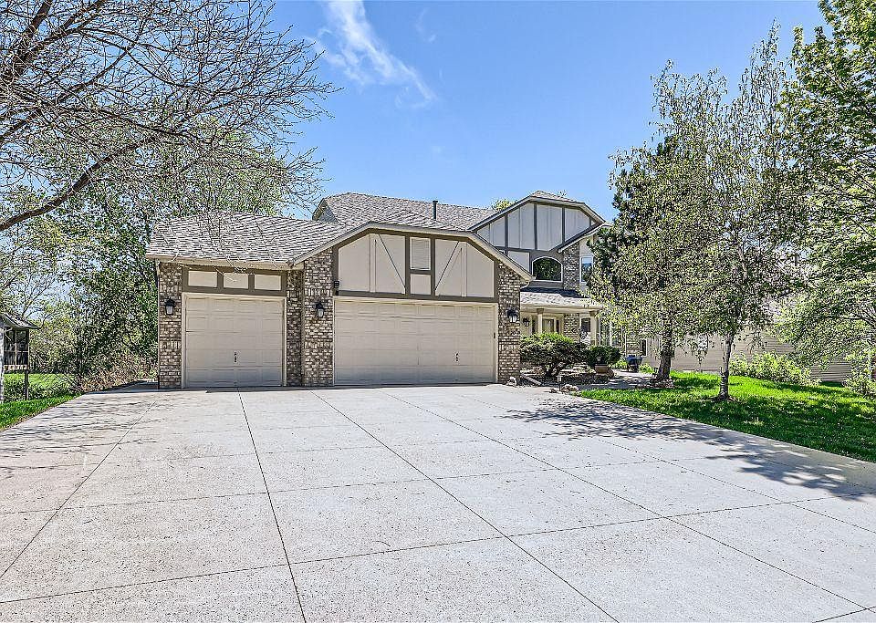 1st image of 3990 Zanzibar Ln N