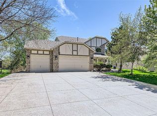 3990 Zanzibar Ln N, Plymouth, MN 55446