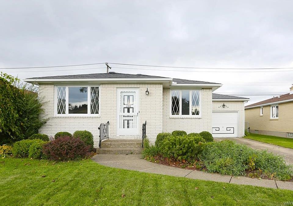 1st image of 126 N Transit Hill Dr