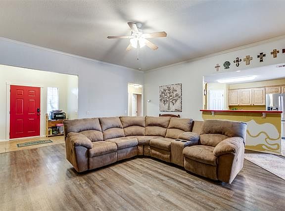 5th image of 1008 Redfish Dr