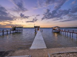 10118 Lakeview St, Mabank, TX 75156