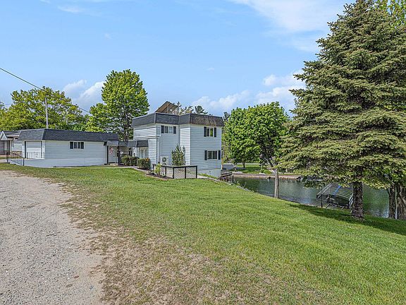 2nd image of 5232 Highland Dr