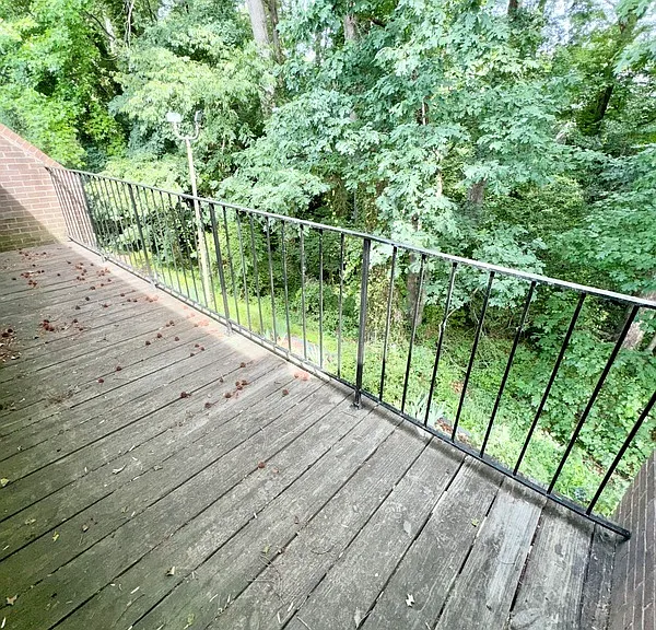 1514 Cross Keys Ct — Photo 13