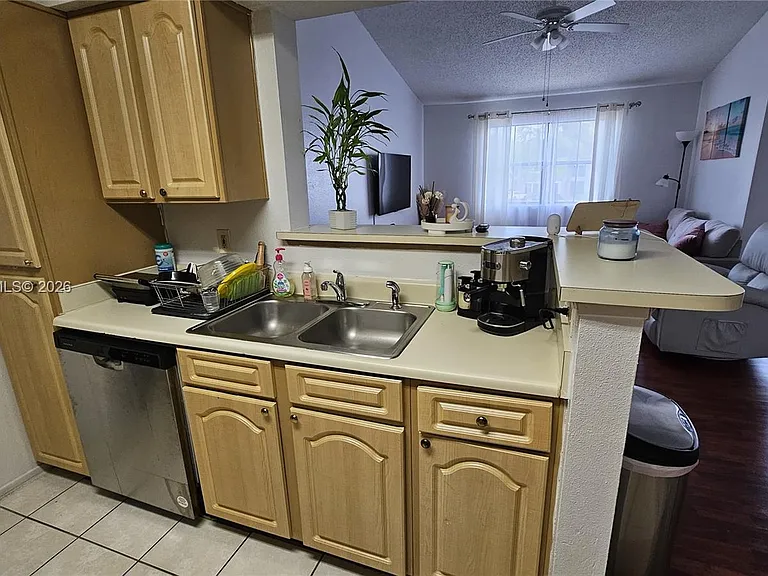 15077 SW 103rd Ter #8202 — Photo 18
