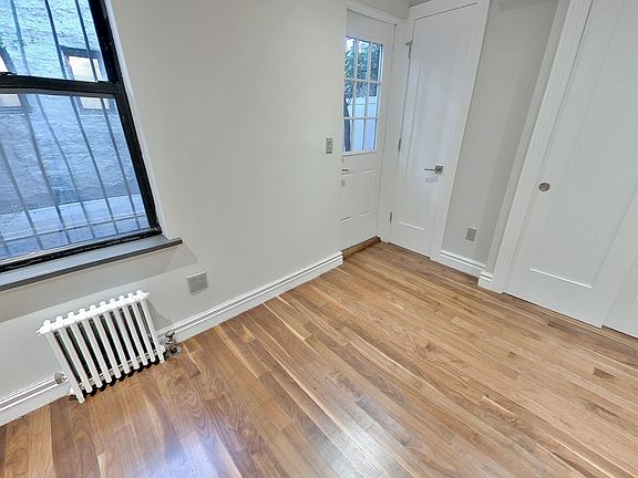 5th image of 233 E 29th St APT 1R