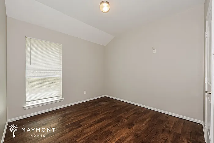 3148 Evangeline Rd — Photo 12