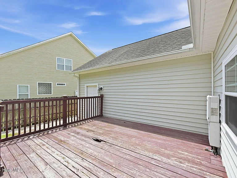 210 Station House Rd — Photo 30