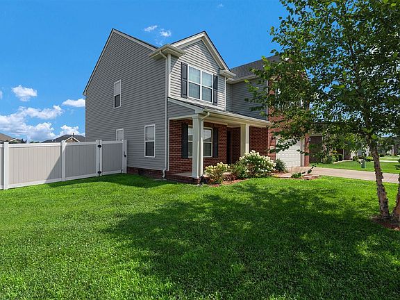 2nd image of 5459 Hackberry Way