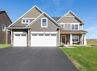 9101 187th St W, Lakeville, MN 55044