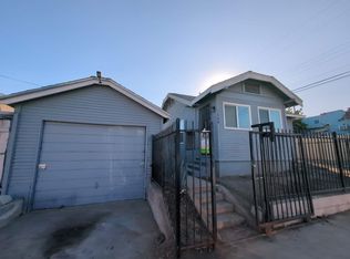 1260 W 112th St, Los Angeles, CA 90044