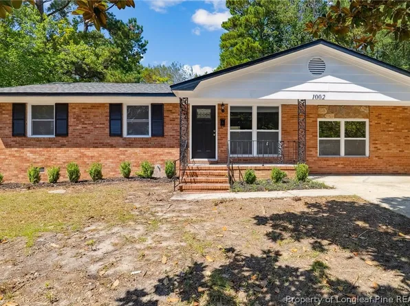 1002 Fleetwood Dr, Fayetteville, NC 28305