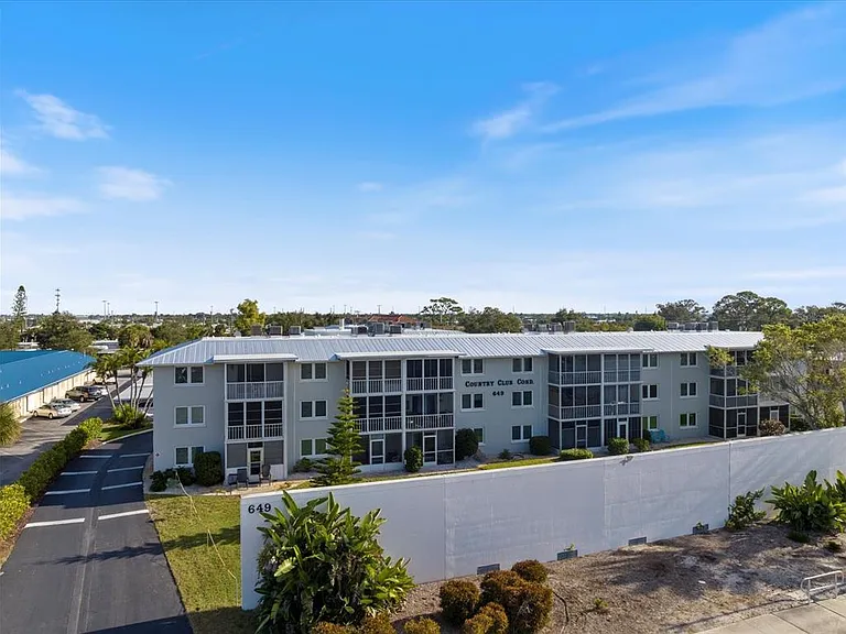 649 Tamiami Trl S #301 — Photo 33