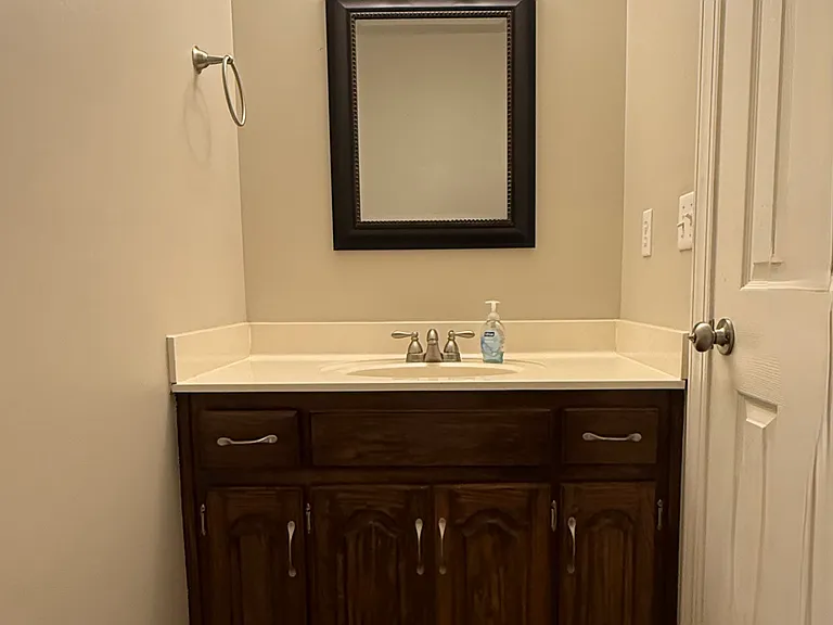 1626 Brandi Ln — Photo 7
