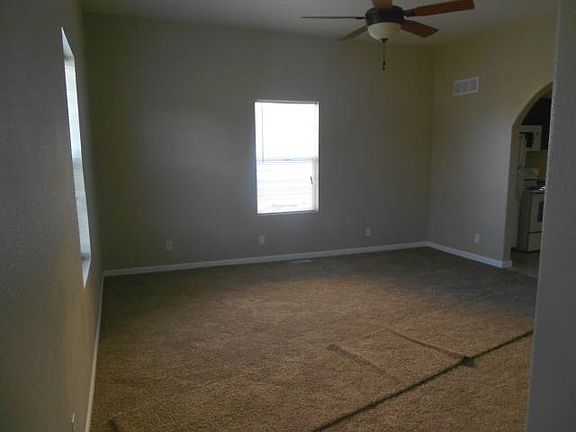 3rd image of 203 Fairground Ave
