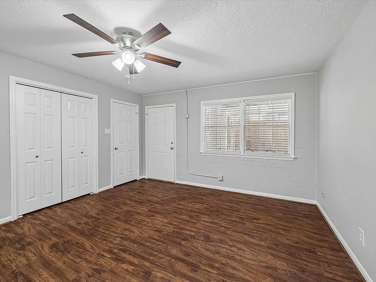 802 Stanford — Photo 16