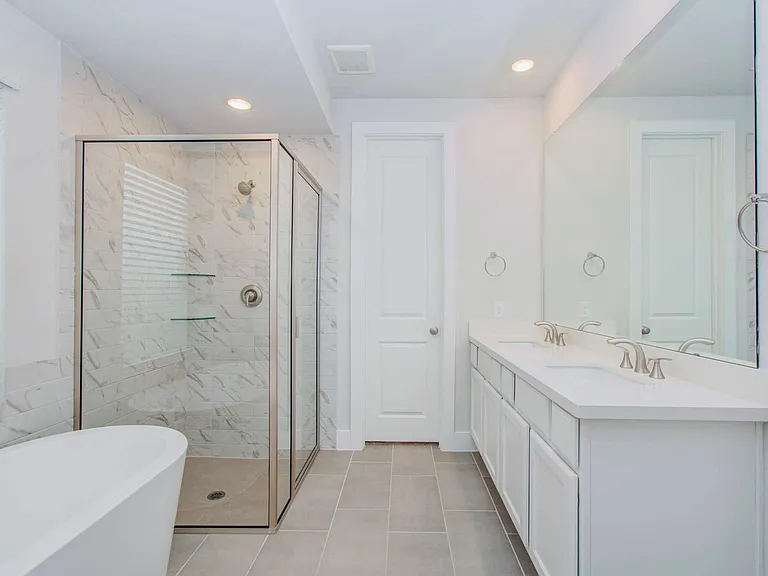 14910 Mossycup Spur Way — Photo 22