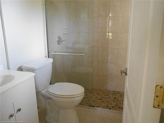 4th image of 3714 NE Lake Sebring Dr