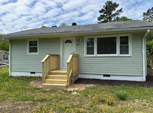 92 Sullavans Rd, Lancaster, VA 22503