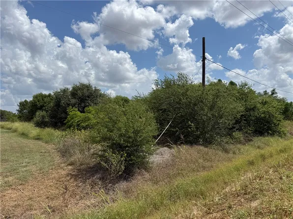 5354 County Road 40, Robstown, TX 78380