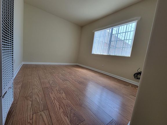 4th image of 5016 W Washington Blvd #111