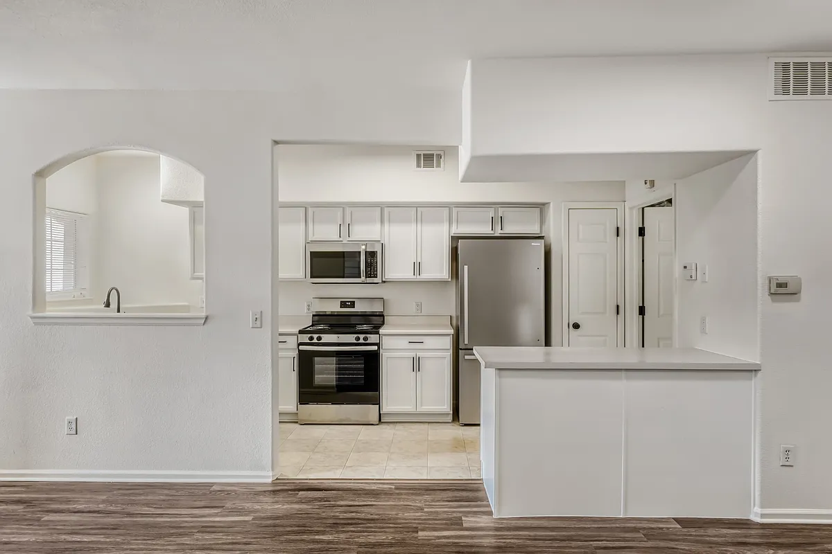 Building Photo - 9488 E Florida Ave #2092
