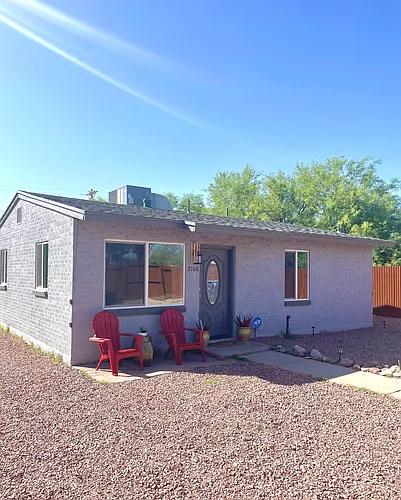 2108 S Hemlock Stra Photo 1