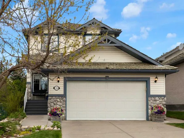 124 E Gleneagles Ter, Cochrane, AB T4C 1W6