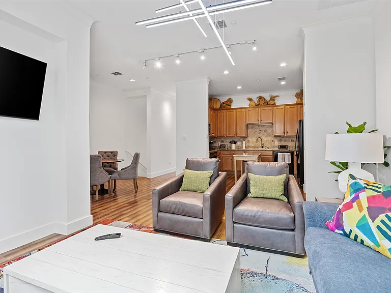 4312 McKinney Ave #4 — Photo 23