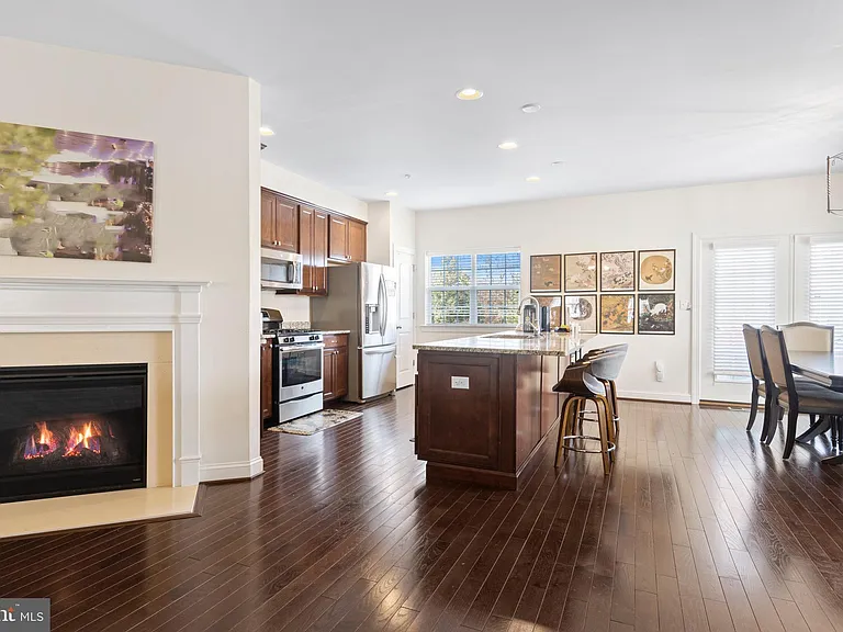 11 Skylar Cir — Photo 3