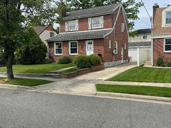 73 Broadway, West Hempstead, NY 11552