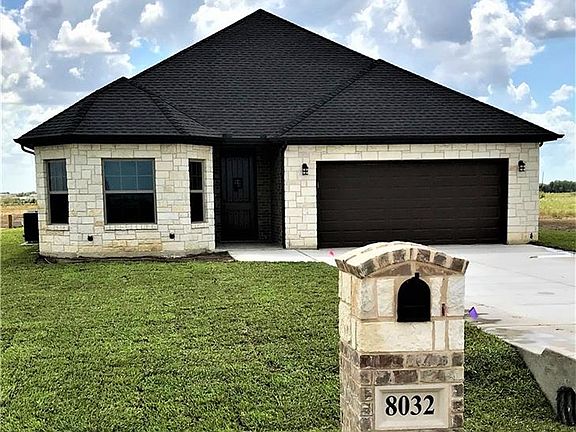 2nd image of 8032 Harvest Dr