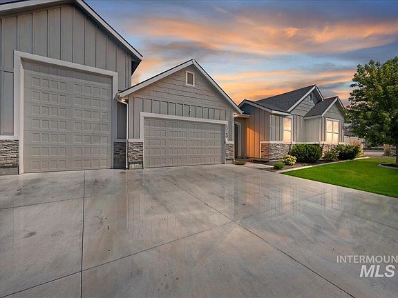 3rd image of 13140 S Grace Point Way