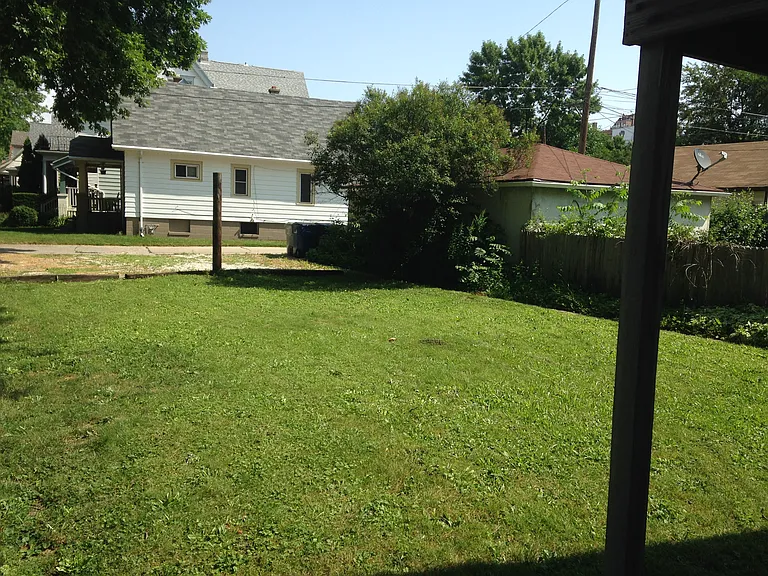 3940 W Clybourn St — Photo 8