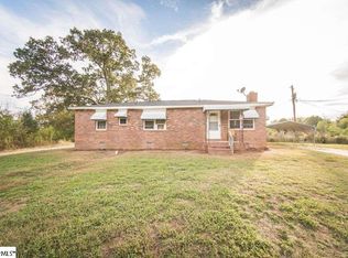 1399 Mahaffey Rd, Gray Court, SC 29645