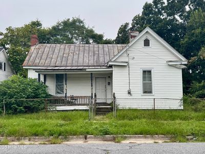 104 N Trianon Street, Kinston, NC, 28501
