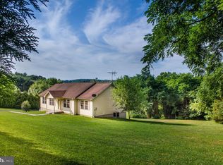 524 Ridge Rd, Fawn Grove, PA 17321