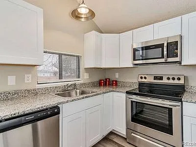 3688 S Danube Cir — Photo 5