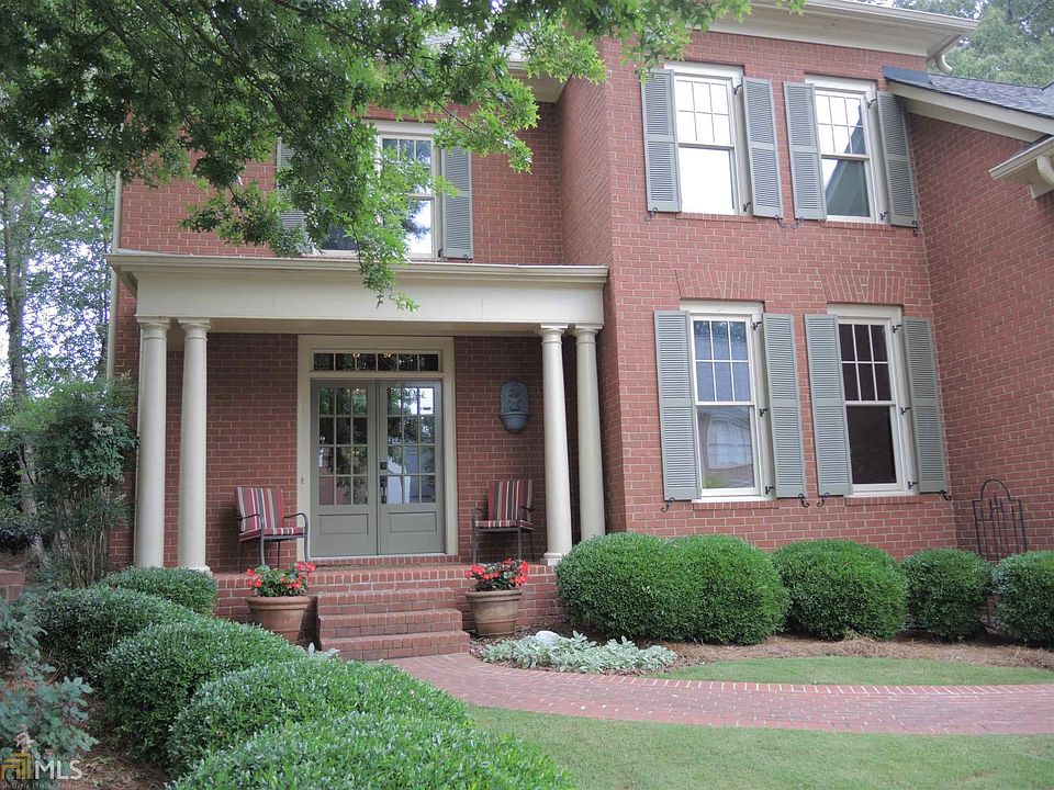2nd image of 125 Heritage Ct