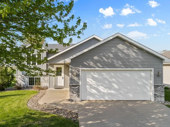 908 24th Ave NW, Austin, MN 55912