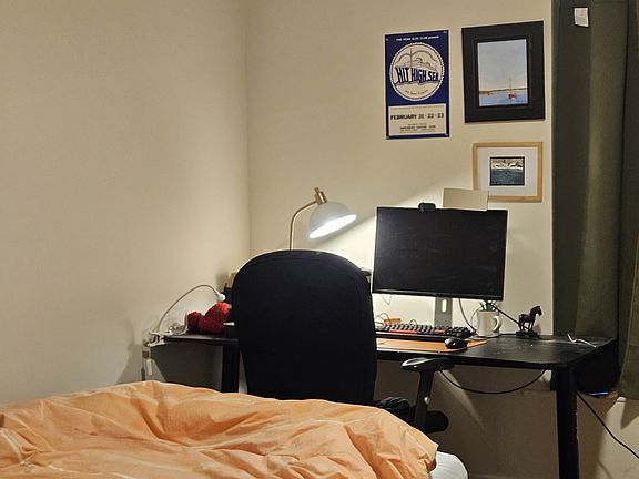 4th image of 4111 Pine St #1G