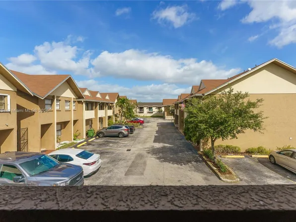 5314 W 26th Ave #105, Hialeah, FL 33016