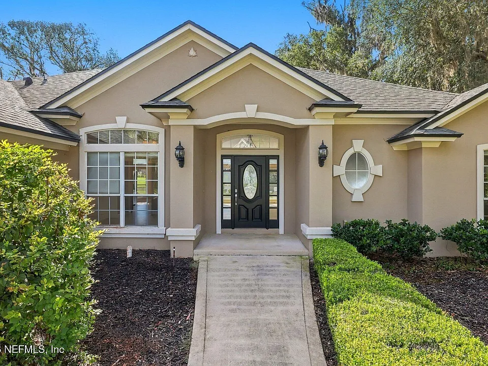 1220 Cunningham Creek Dr