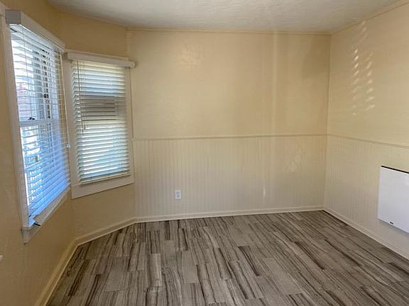 5th image of 202 Cherry Ave #3