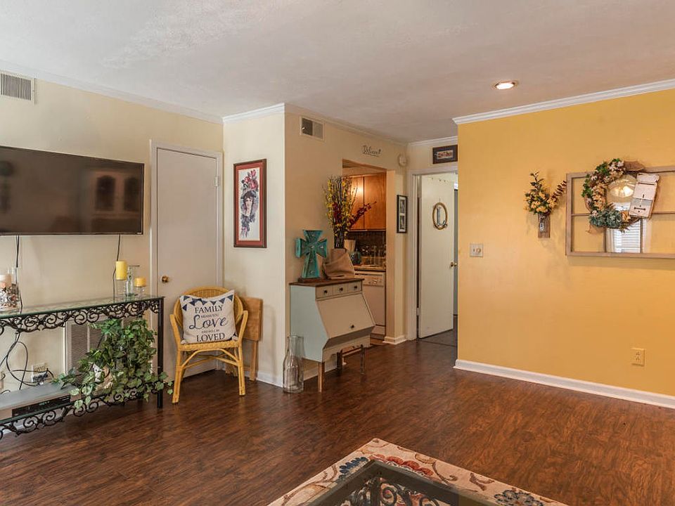 510 E Gillespie St APT D21, Starkville, MS 39759 Zillow