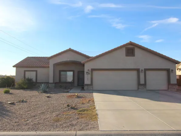 8105 W Concordia Dr, Arizona City, AZ 85123