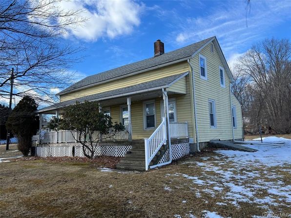 47 Maples Ln
