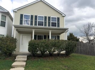 99 Harmony Ln, Romeoville, IL 60446