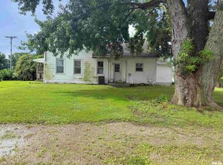 107 E Market St, Table Grove, IL 61482